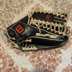 Wilson A2000 OT6 12.75" Baseball Glove: WTA20RB20OT6 In New Condition flawless retails over $200 