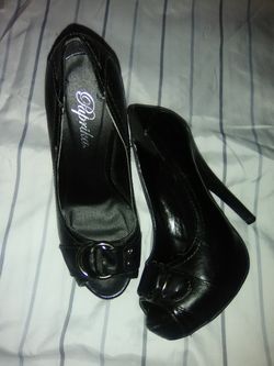 Paprika High Heel Black