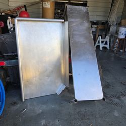 Restaurant Grade Stainless Steel Counterpieces 