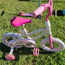 Girls Huffy Bike