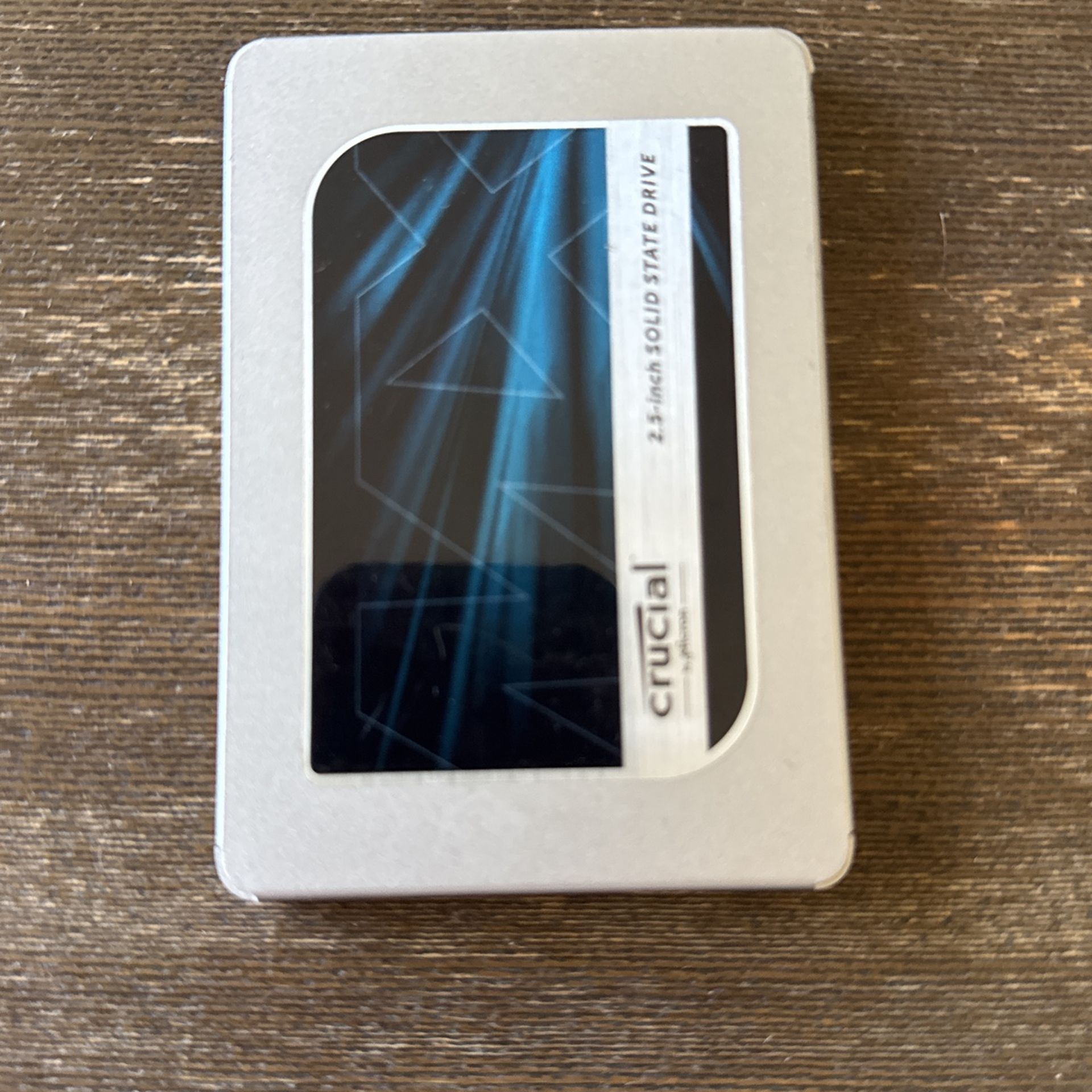 Crucial 250 GB SSD