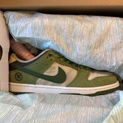 Nike SB Dunk Low