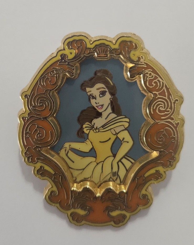 DISNEY  WDW  Princess Portrait  3D Pin   2003  -  Belle   Retired Pin