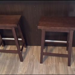 Bar Stools 