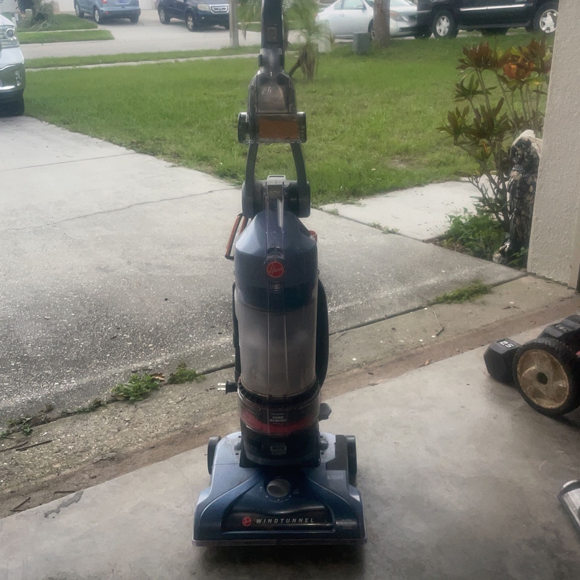 Hoover Wind Tunnel Vacuum for Sale in Land O' Lakes, FL OfferUp