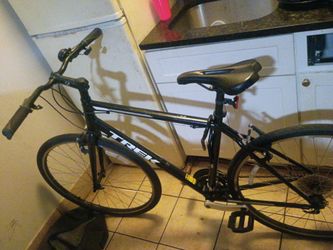 Trek FX1Hybrid Bike Black