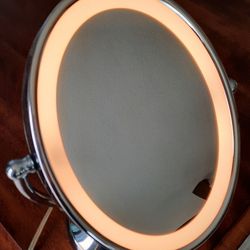 Makeup Lighted Mirror