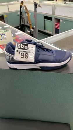 Nike Men's Sneaker Size 13