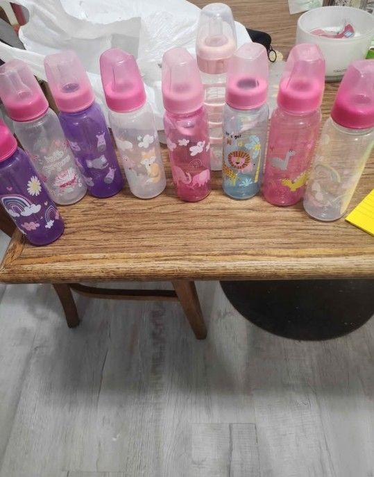9 Baby Bottles Set