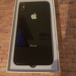 XS Max Unlocked $400