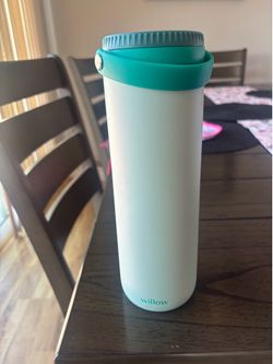 Willow breastmilk cooler