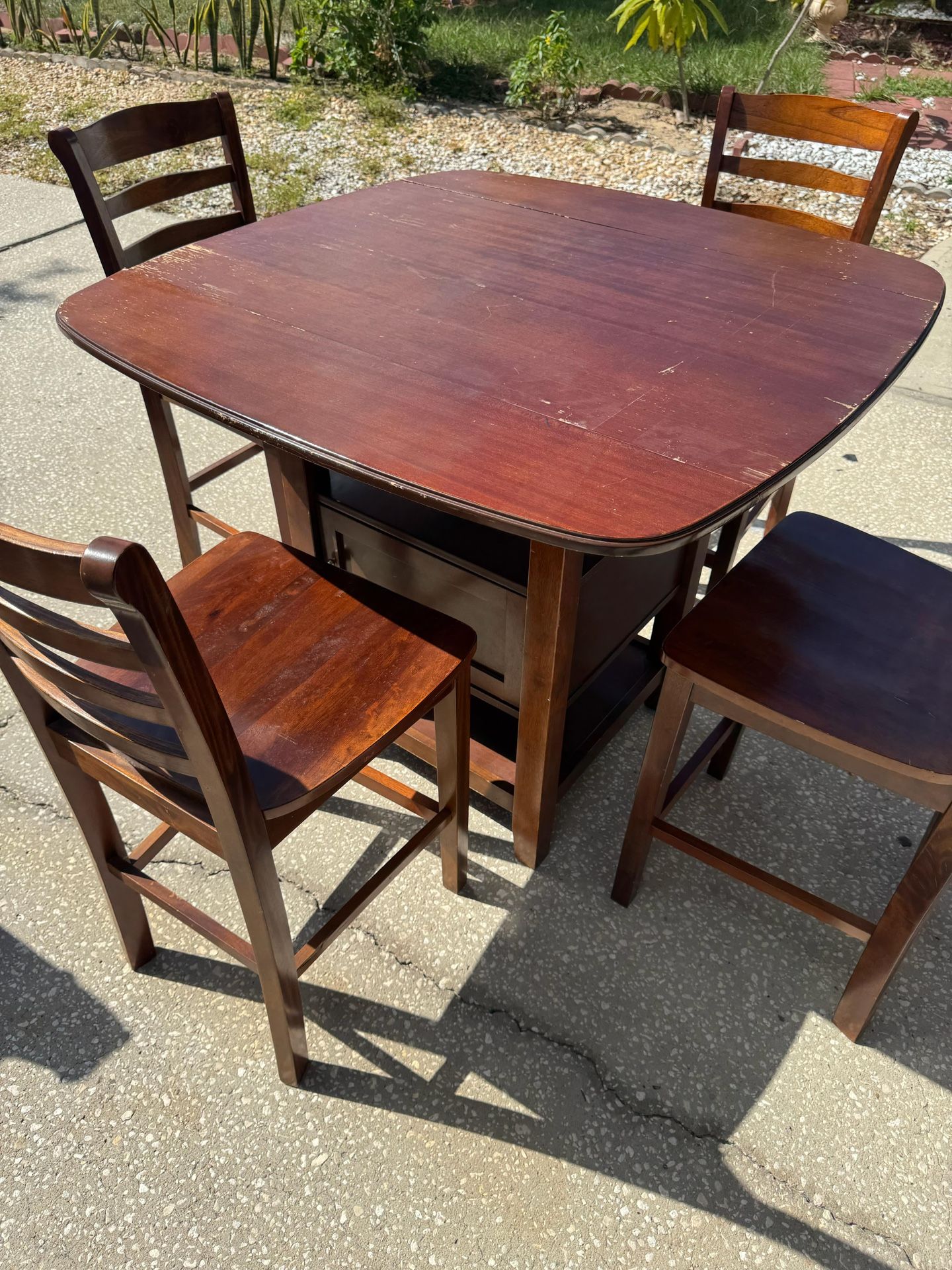 Wood Dining Table With Chairs