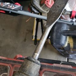 Milwaukee Roto Hammer