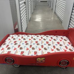 Camita Con Colchón En Pequeña Habana 33125