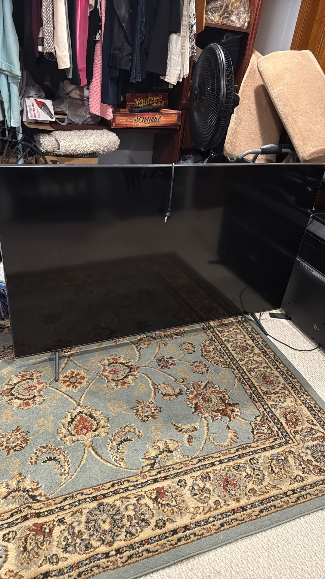 Very Great Condition Tv Works Great I Think It’s 55”