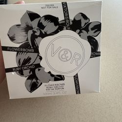 Flower Bomb Ruby Orchid 