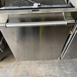 Thermador Dish Washer 