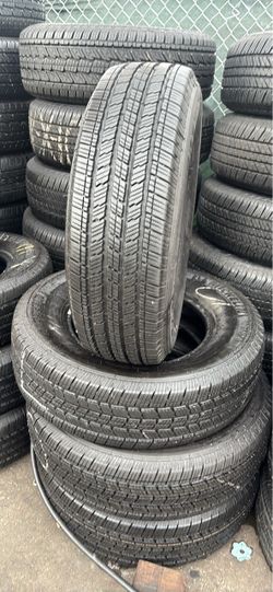 245/70R17 Michelin vendo 4 llantas con 95% de visa
