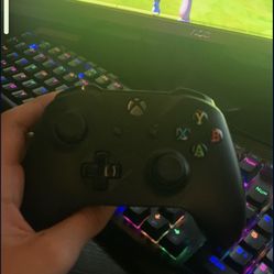 Classic xbox one controller