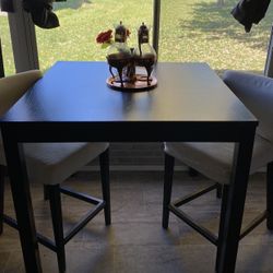 Den Table & Antique Serving Tray And Pitchers