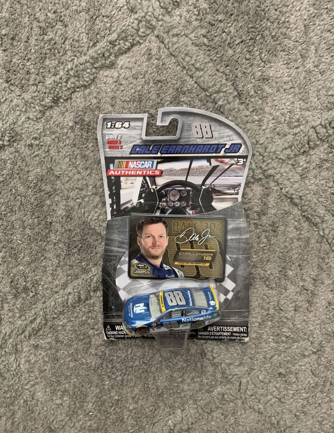 2015 DALE EARNHARDT JR #88 NATIONWIDE "CHASE FOR THE CUP" NASCAR AUTHENTICS