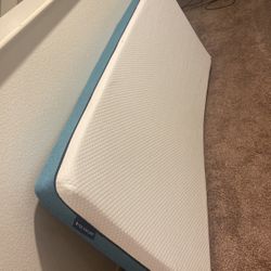 Twin memory foam mattress