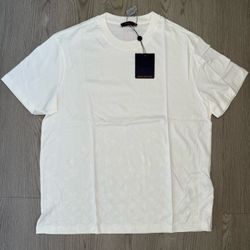 Louis Vuitton hidden monogram T shirt