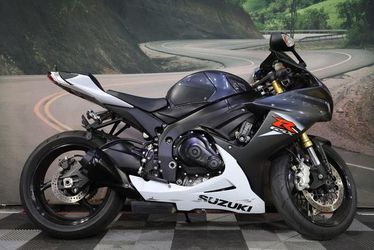 2015 Suzuki GSX-R750