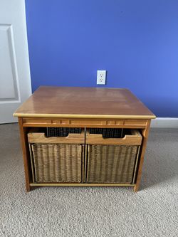 Beige table with 2 drawers