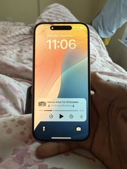 Unlocked iPhone 15 Pink