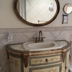 Bathroom Vanity, Mirror, Light