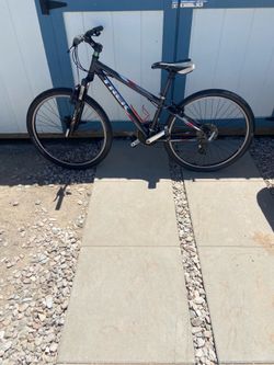 Trek 820