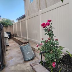 Vinyl Fence 