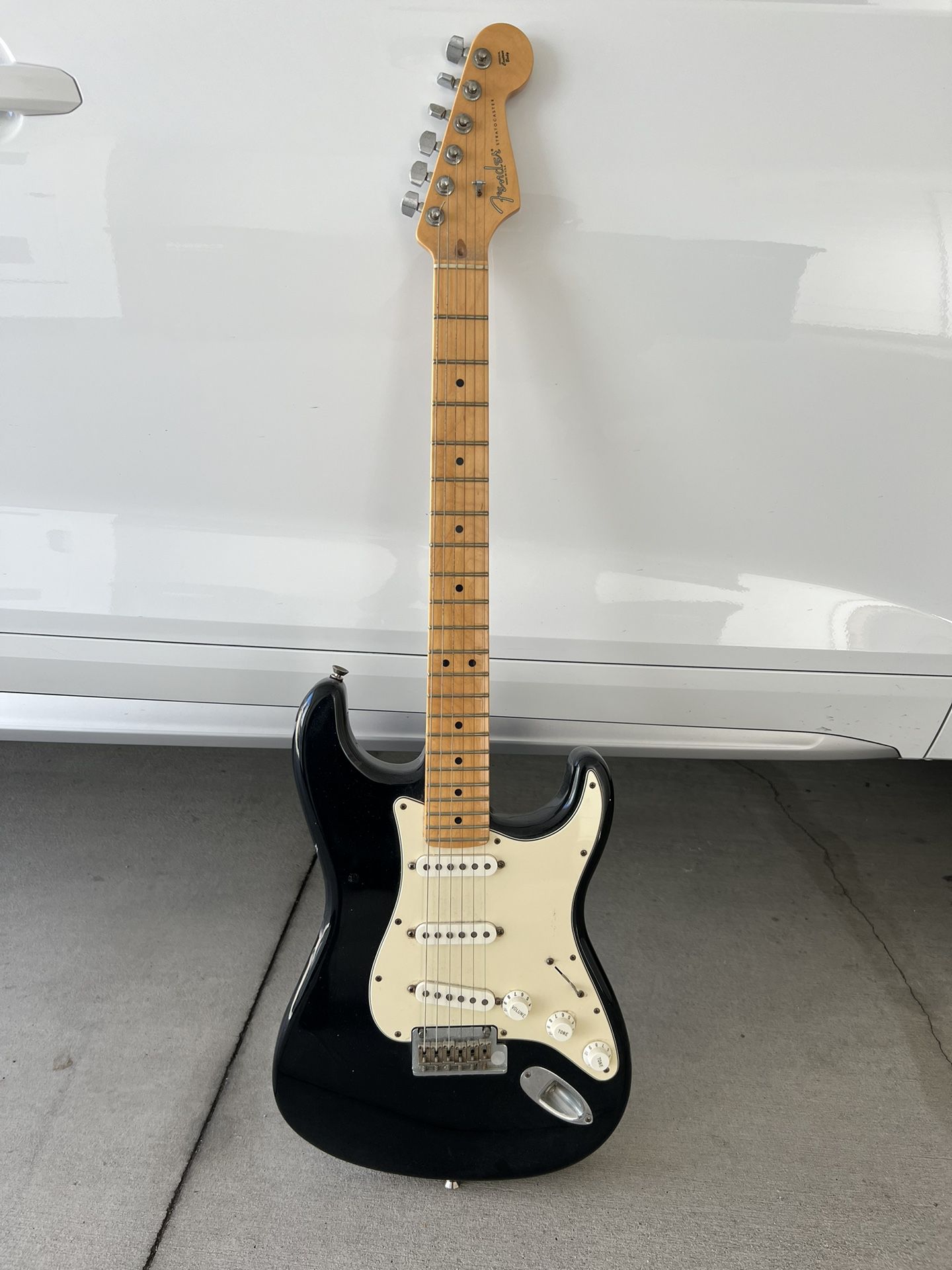 Fender Stratocaster Guitar 