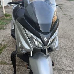 2015 Suzuki Burgman 400