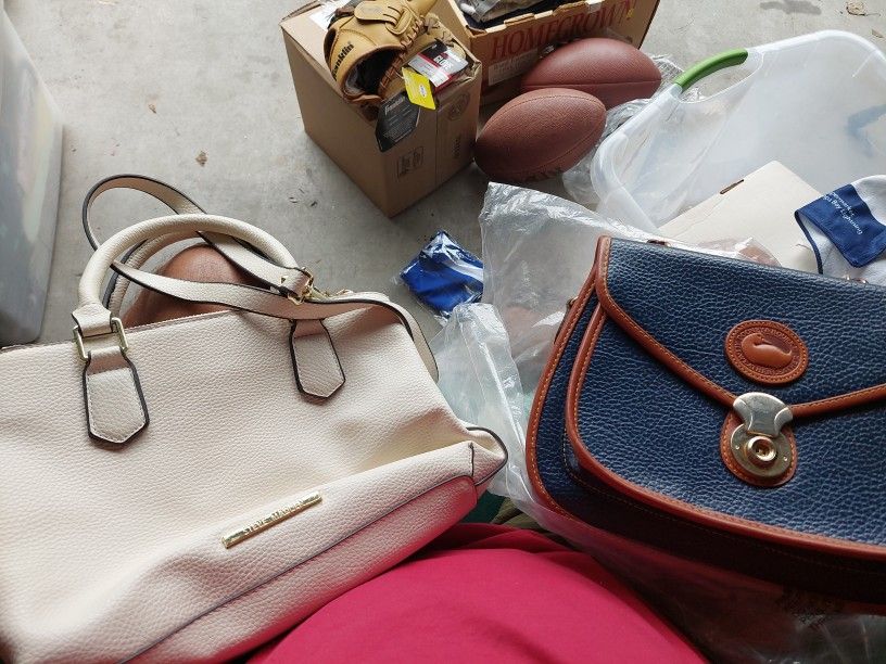 2 Pocketbooks. Never Used. Like New. $25 For Both