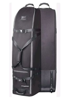 Golf travel bag 👀READ BELOW ⬇️ AVAILABLE ✅️
