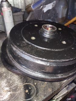Front brake drum, 4 lug
