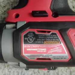 Milwaukee drill driver