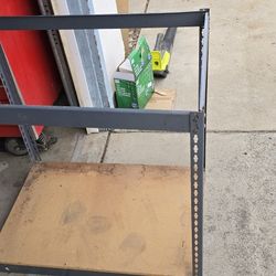 Storage Shelf / Rack 