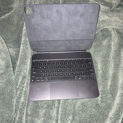 iPad Pro 13inch Keyboard M4