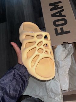 Yeezy Slide