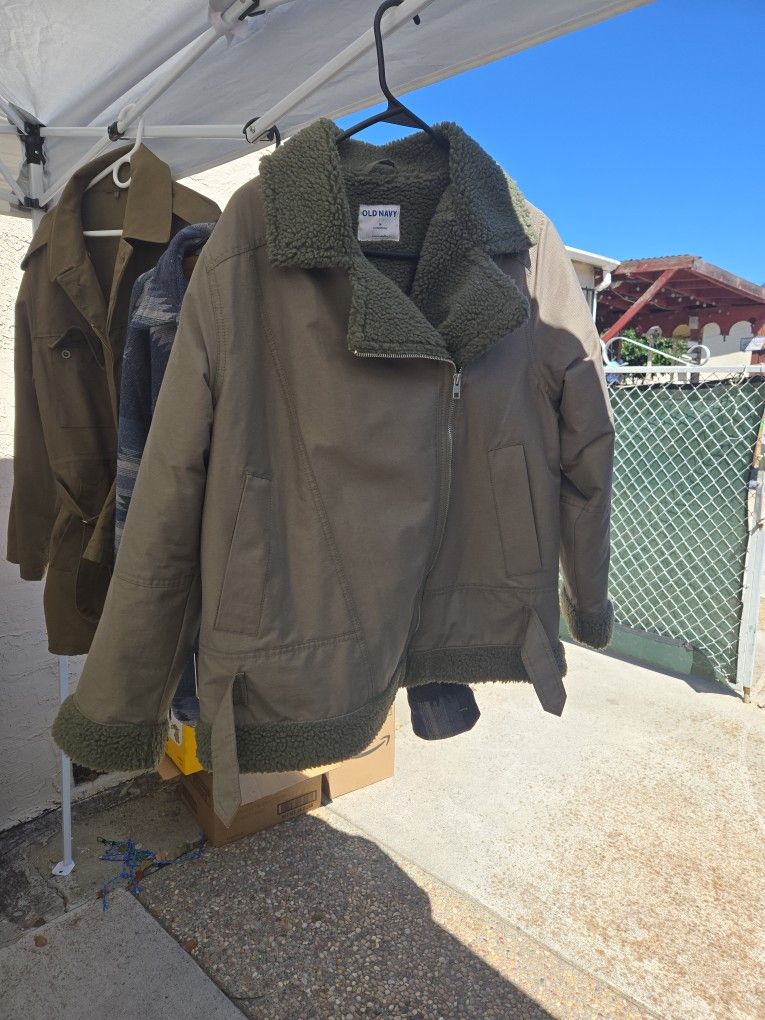3 Nice Jackets 2 Xl 1 Med. Used Once Like New