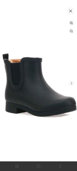 Chooka Black Chelsea Rain Boots size 8
