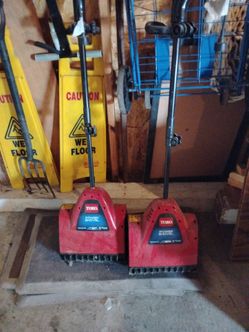 Toro Power Shovel Electric Snow Blower – Lot of 2