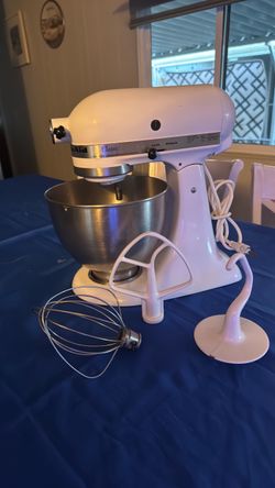 KitchenAid Classic Stand Mixer White