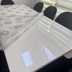 Dinning table