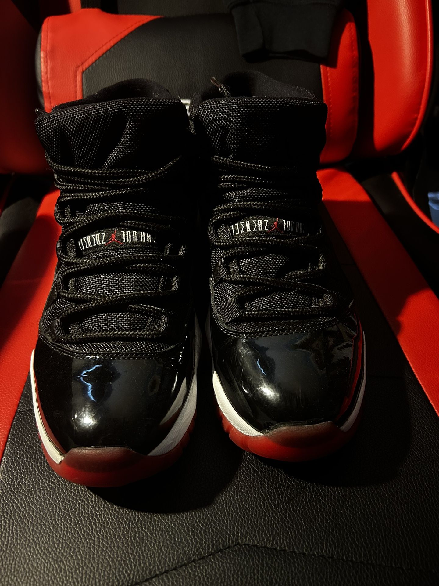 bred 11s (NO BOX)