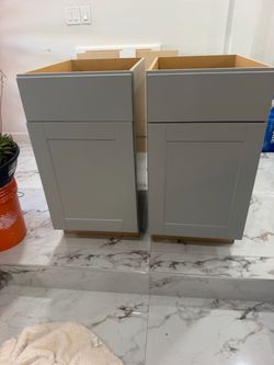 Hampton Bay Shaker 18 in. W x 24 in. D x 34.5 in. H Assembled Base Kitchen Cabinet in Dove Gray $100 FOR BOTH NEVER INSTALLED FIRM PRICE