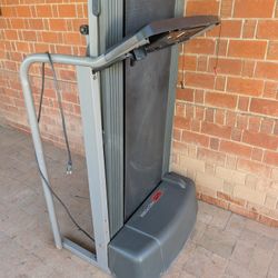 525 Proform Treadmill, Compact treadmill